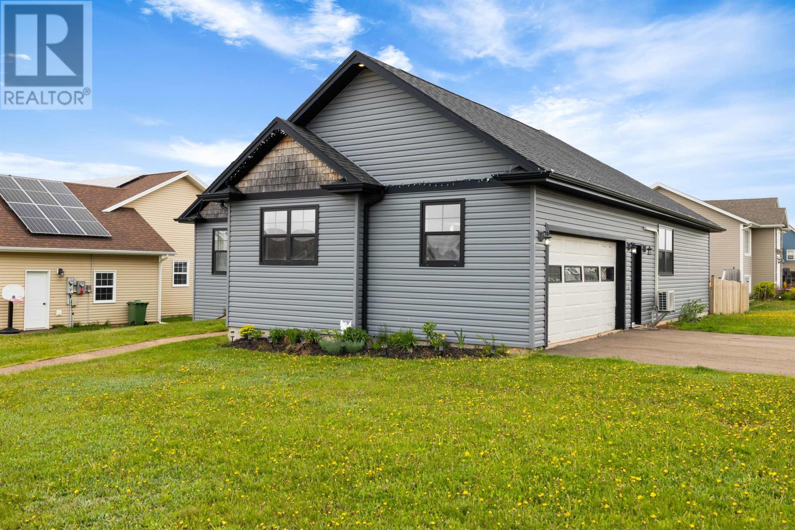 90 Essex, Charlottetown, Prince Edward Island  B1E 0G8 - Photo 4 - 202512147