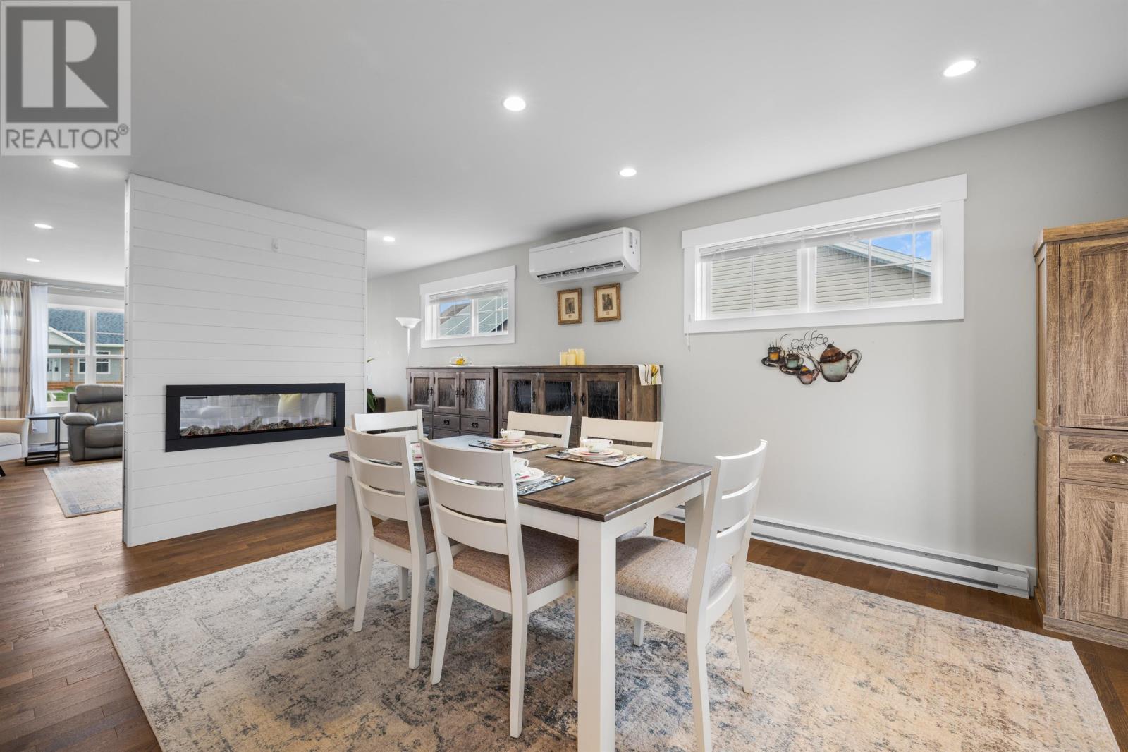 90 Essex, Charlottetown, Prince Edward Island  B1E 0G8 - Photo 8 - 202512147