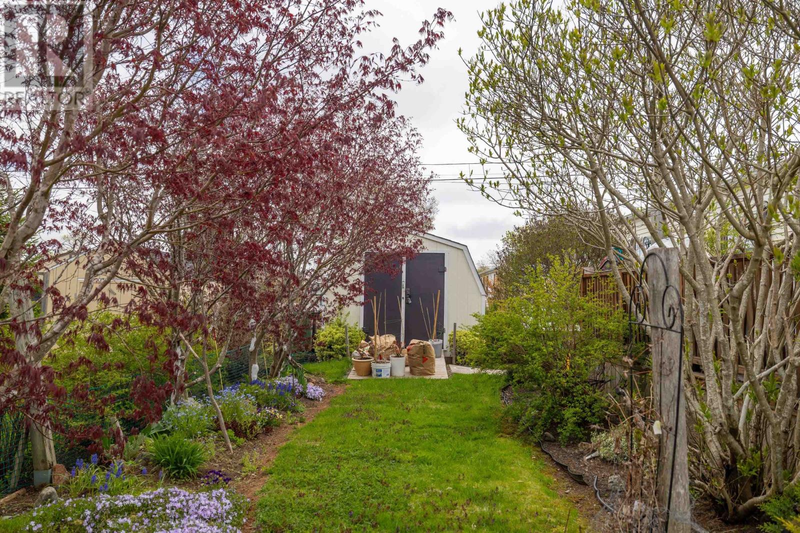 10 Wolfe Avenue, Cornwall, Prince Edward Island  C0A 1H5 - Photo 2 - 202512154