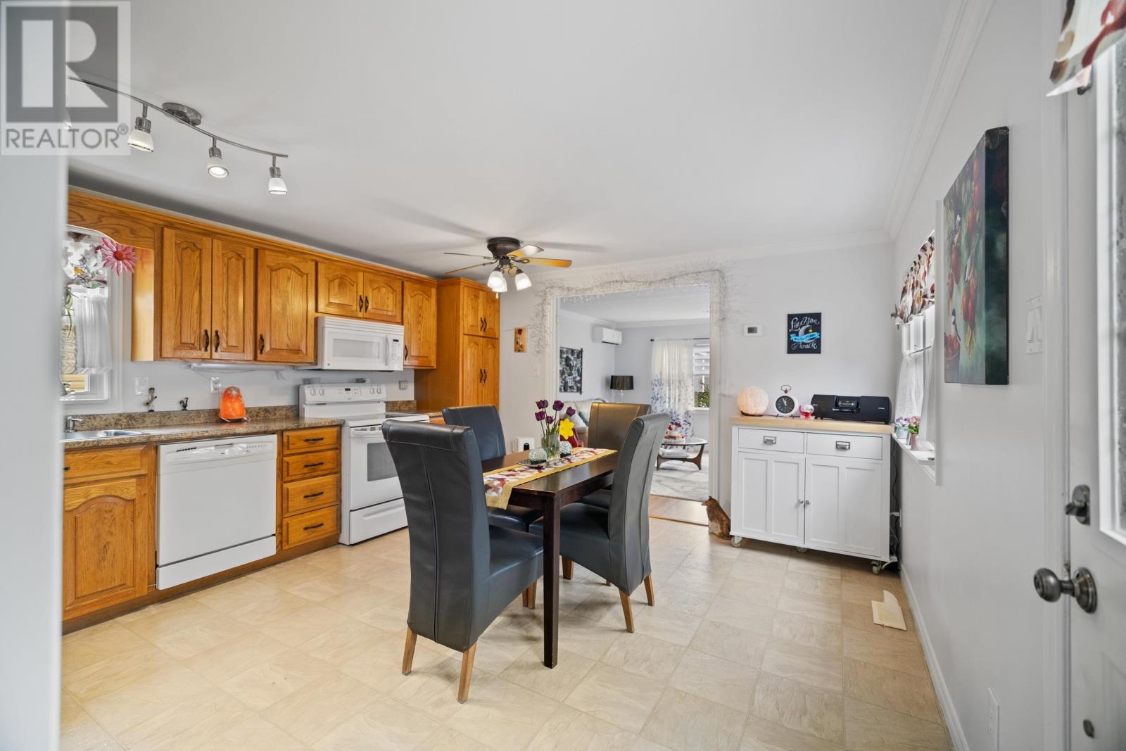 10 Wolfe Avenue, Cornwall, Prince Edward Island  C0A 1H5 - Photo 6 - 202512154