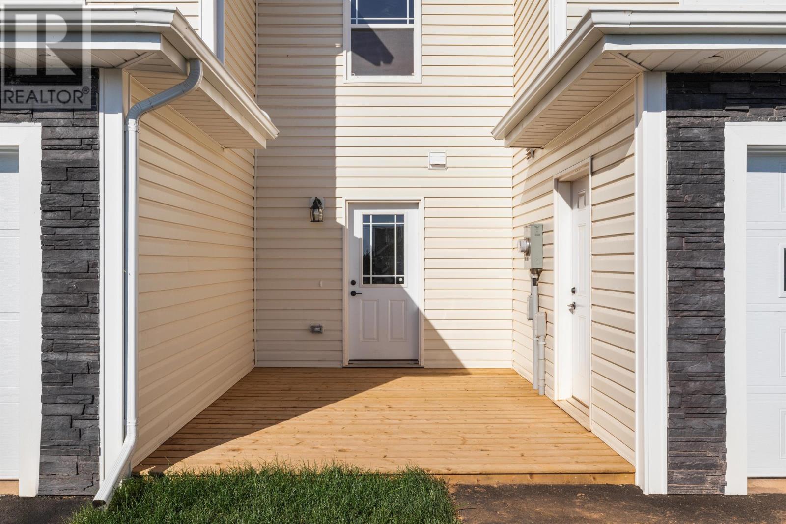 69, 71, 73, 75, 77, 79 Anne Avenue N, East Royalty, Prince Edward Island  C1C 0X5 - Photo 4 - 202512553