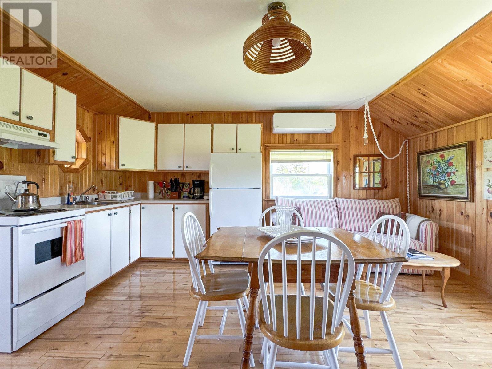 5864 St. Peter's Road, 5864 St. Peter's Highway, St. Peters Bay, Prince Edward Island  C0A 2A0 - Photo 10 - 202513081