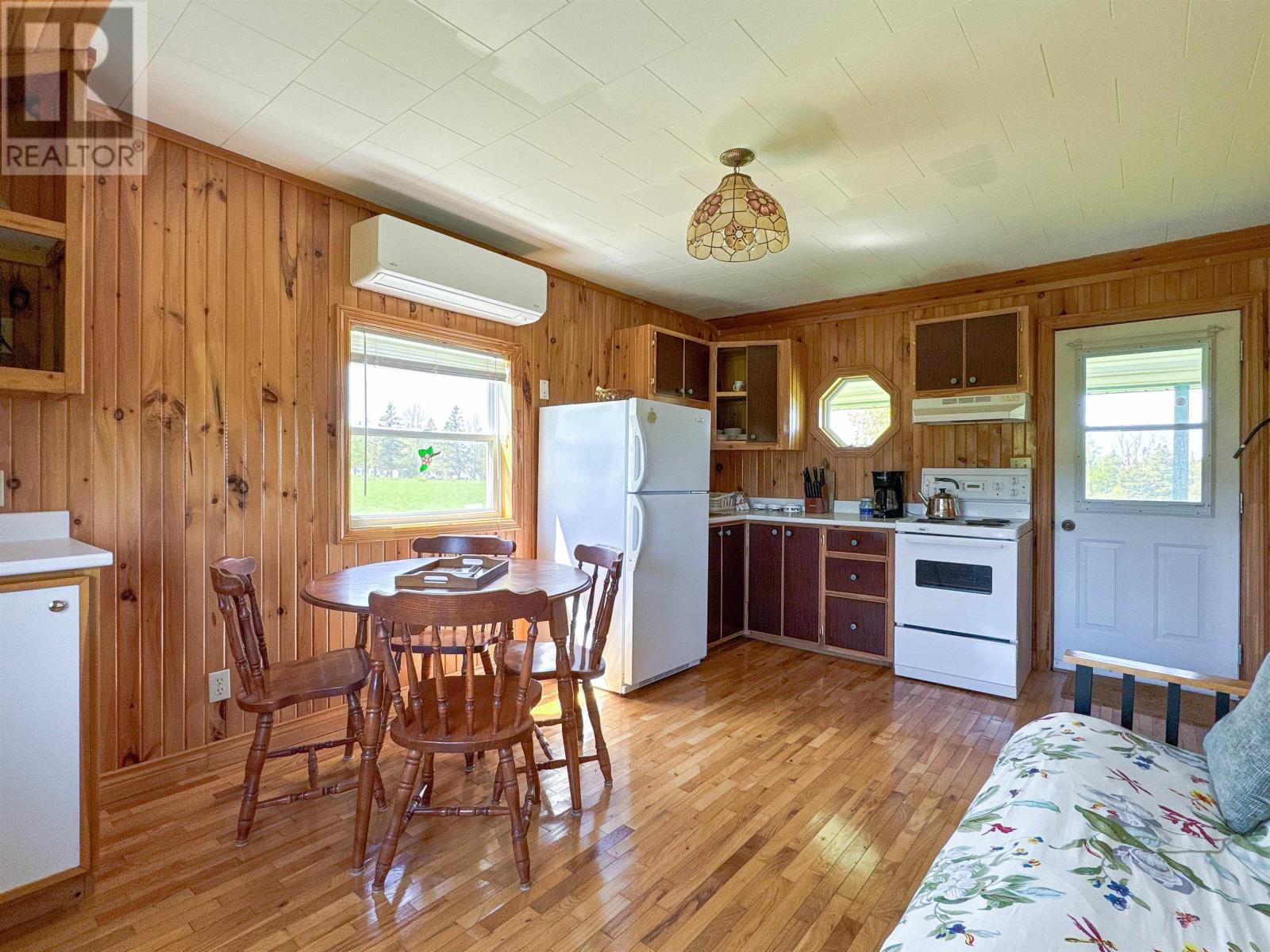 5864 St. Peter's Road, 5864 St. Peter's Highway, St. Peters Bay, Prince Edward Island  C0A 2A0 - Photo 17 - 202513081