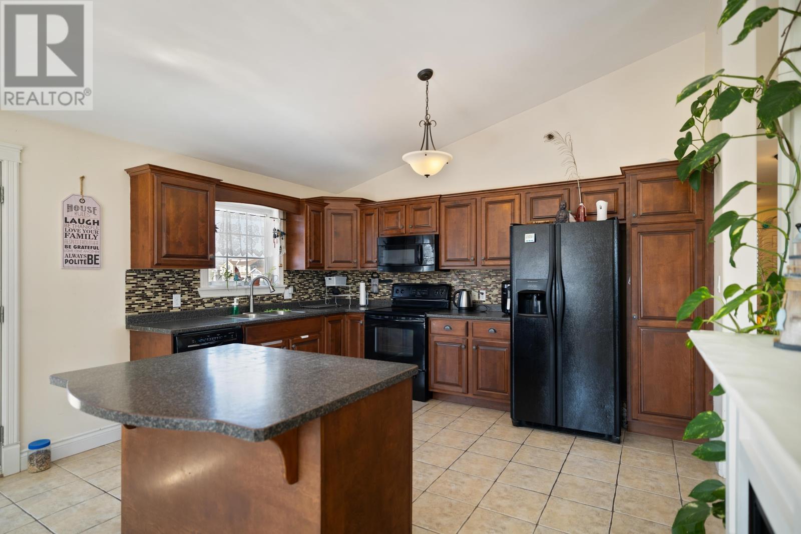 48 Picton Beete Crescent, Stratford, Prince Edward Island  C1B 0B8 - Photo 9 - 202513204
