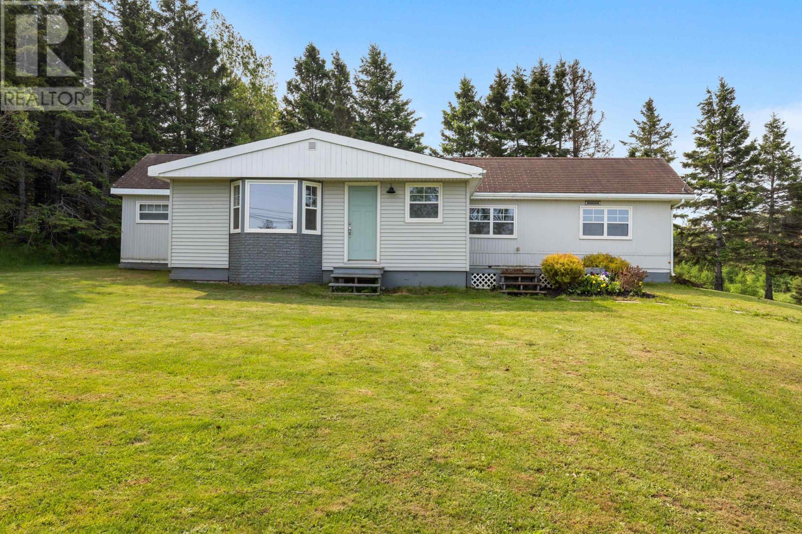11217 Route 6, Clinton, Prince Edward Island  C0B 1M0 - Photo 1 - 202513417