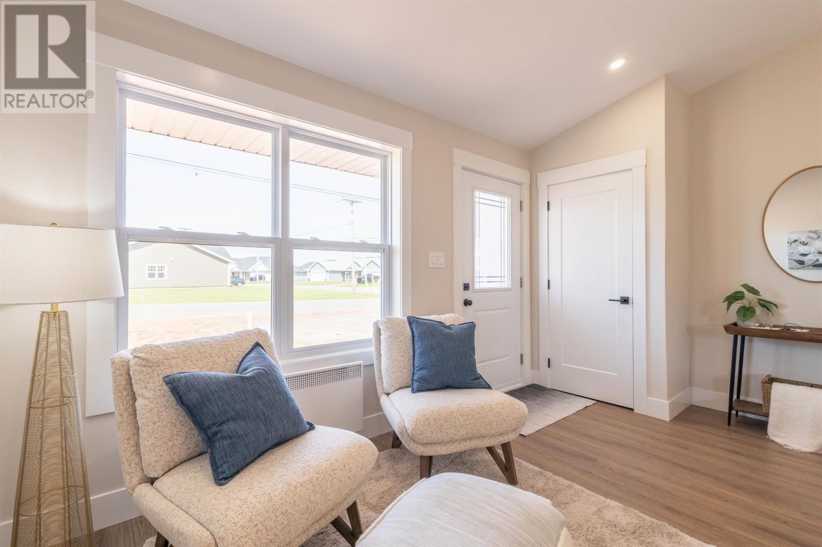 20 Anne Avenue, Charlottetown, Prince Edward Island  C1C 0X2 - Photo 8 - 202513662