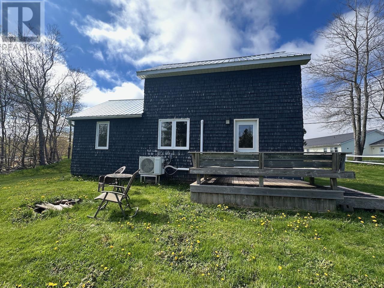 33 Knights Avenue, Souris, Prince Edward Island  C0A 2B0 - Photo 21 - 202513892