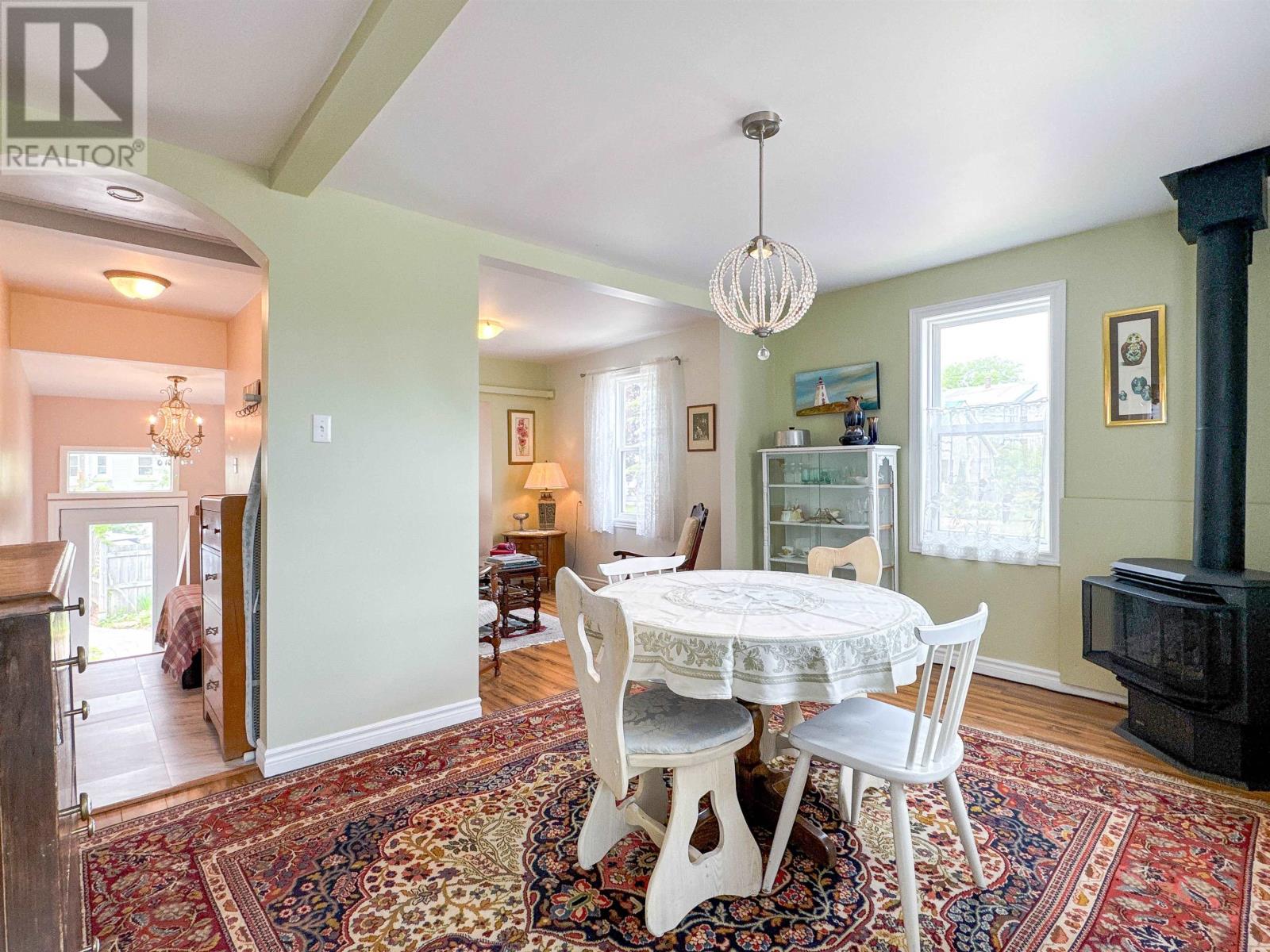 403a Queen Street, Charlottetown, Prince Edward Island  C1A 4E2 - Photo 6 - 202514076
