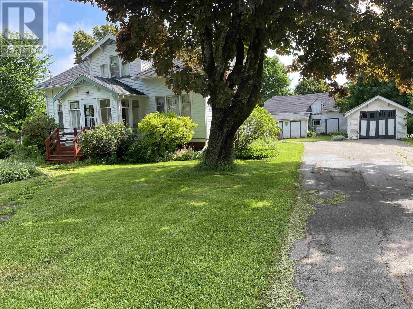 77 Broadway Street, Kensington, Prince Edward Island  C0B 1M0 - Photo 1 - 202514302