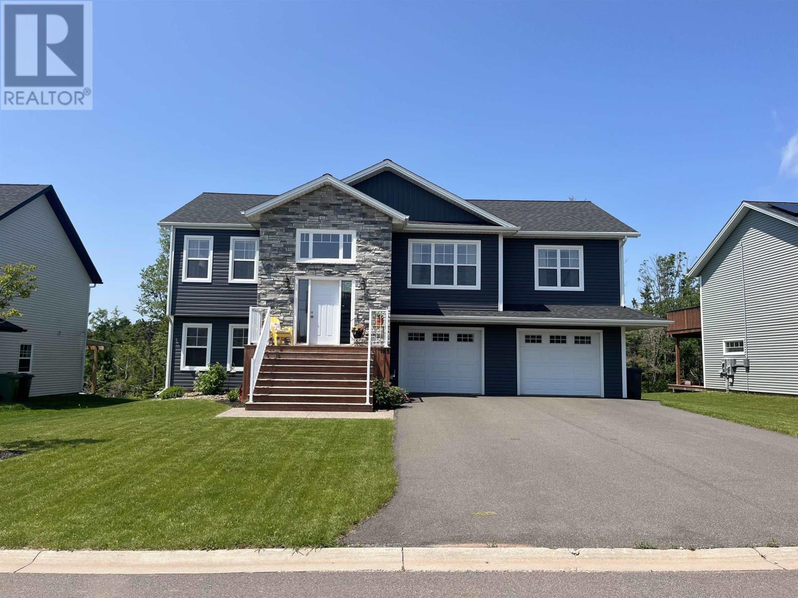 185 Essex Crescent, Charlottetown, Prince Edward Island  C1E 0G5 - Photo 1 - 202514420