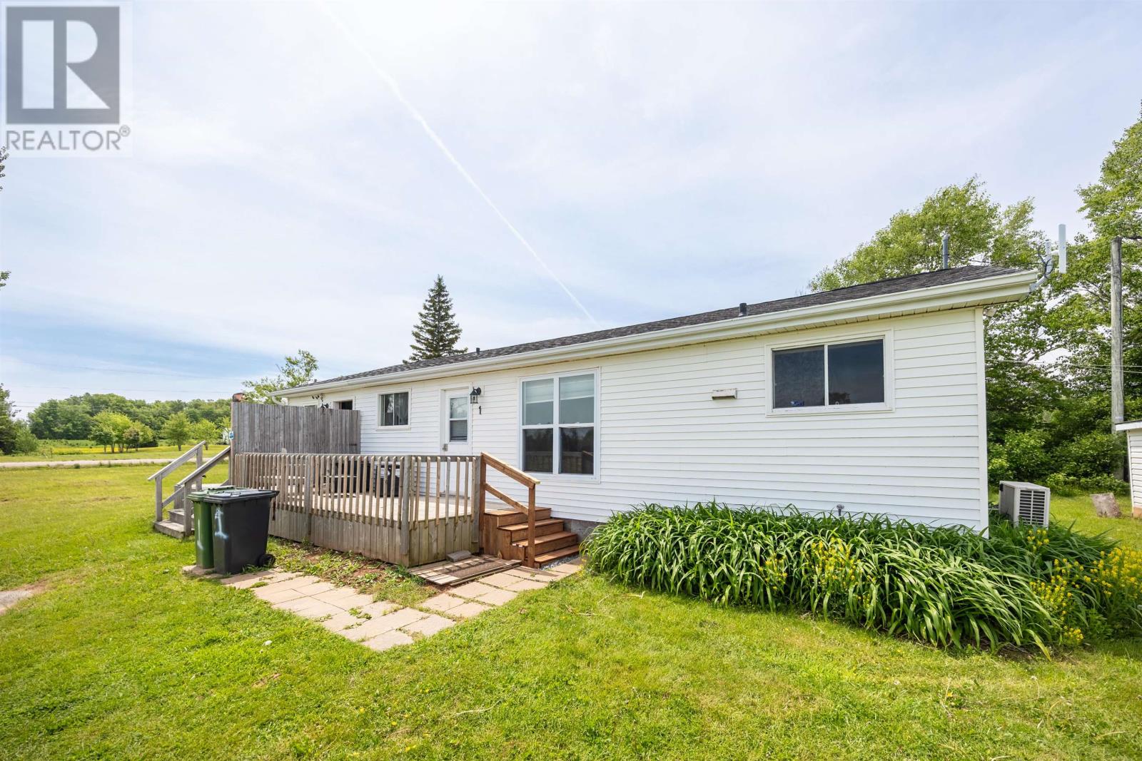 30 Shady Acres Drive, Brackley Beach, Prince Edward Island  C1E 2X4 - Photo 19 - 202514570