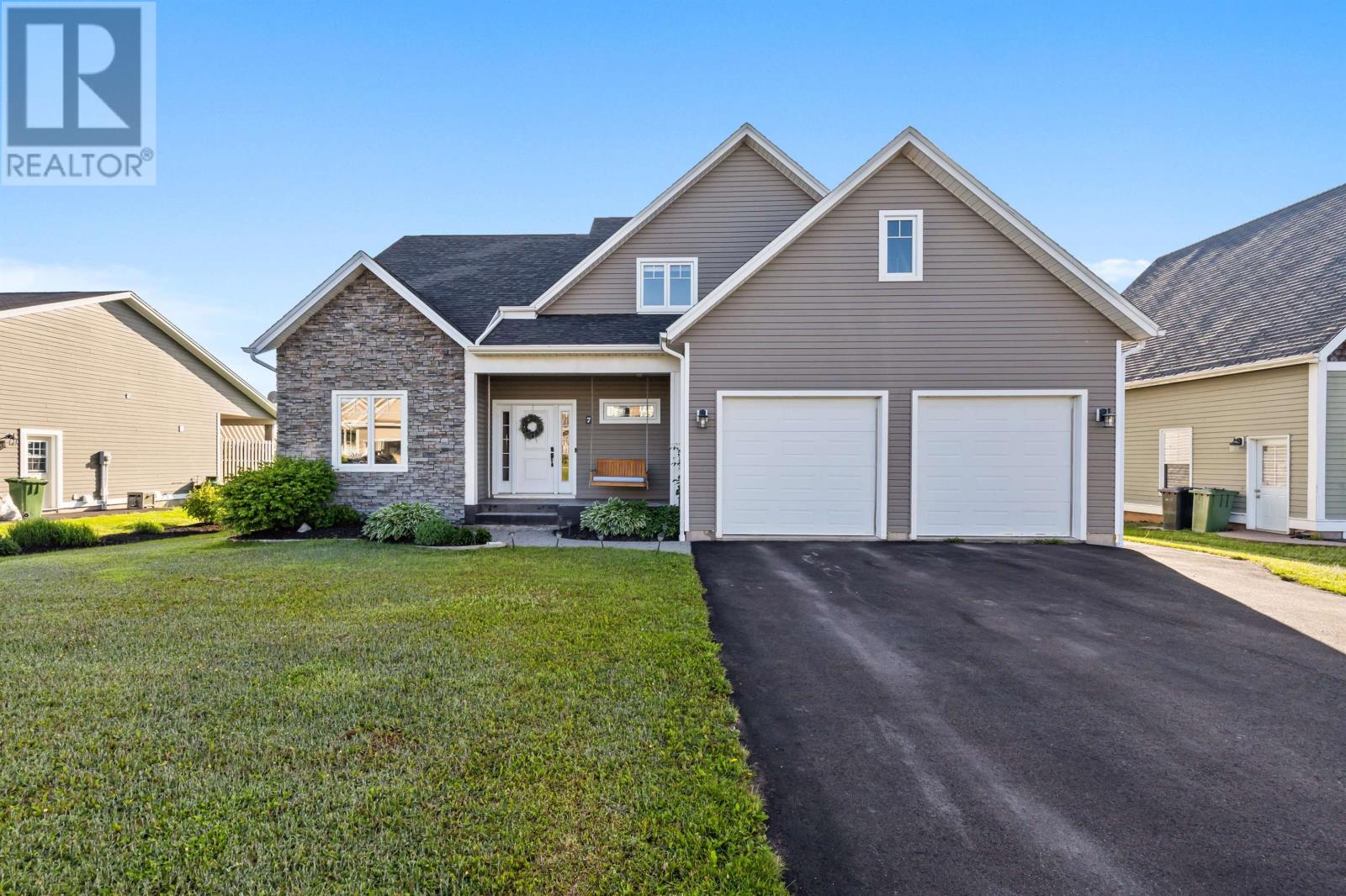 7 Nanak Avenue, Charlottetown, Prince Edward Island  C1E 0G3 - Photo 1 - 202514601