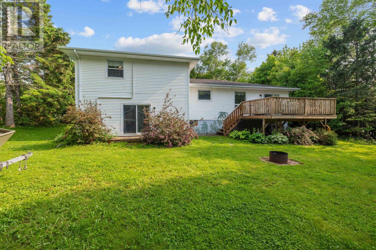 21 Duncan Avenue, Stratford, Prince Edward Island  C1B 1L4 - Photo 38 - 202514696