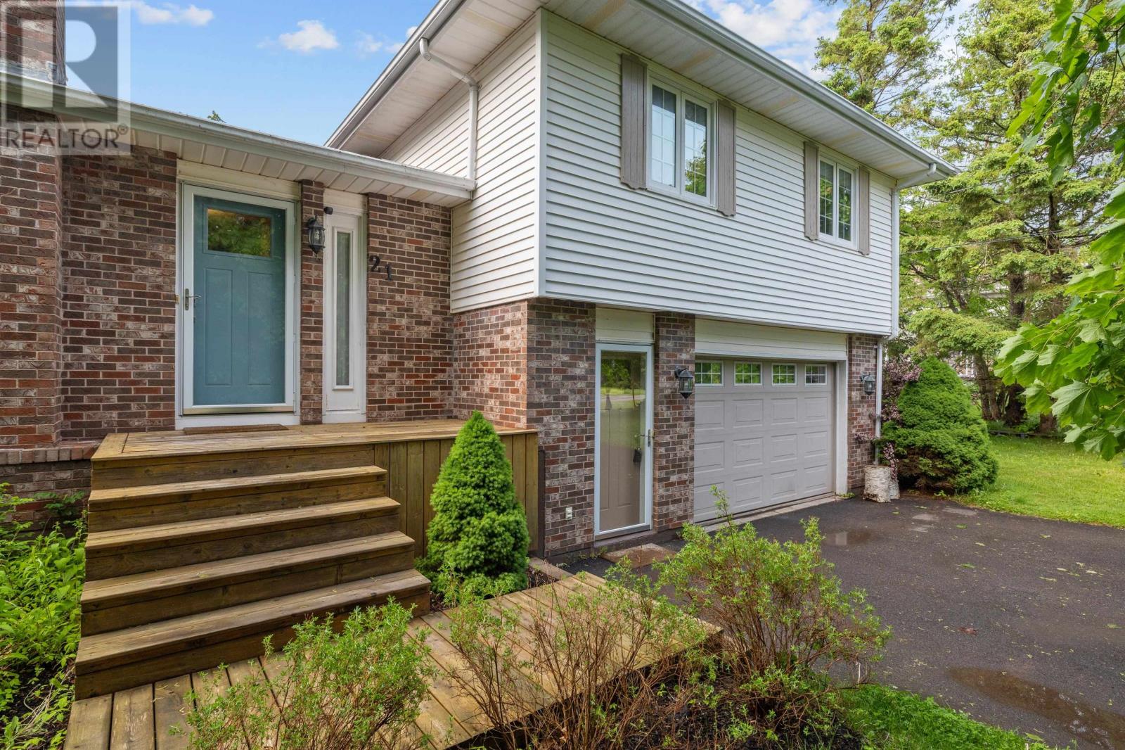 21 Duncan Avenue, Stratford, Prince Edward Island  C1B 1L4 - Photo 5 - 202514696