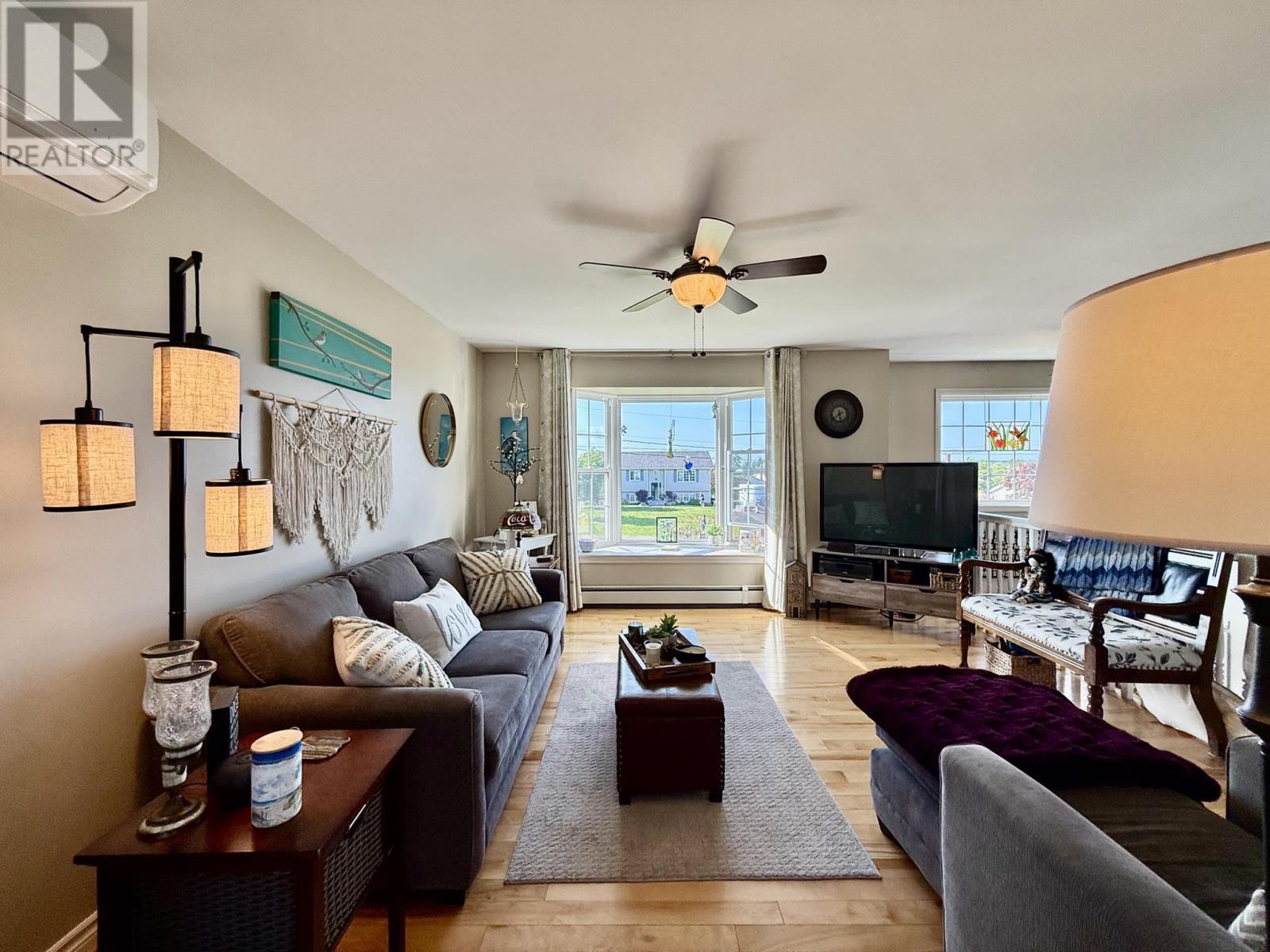 21 Fulton Drive, Cornwall, Prince Edward Island  C0A 1H8 - Photo 5 - 202514872