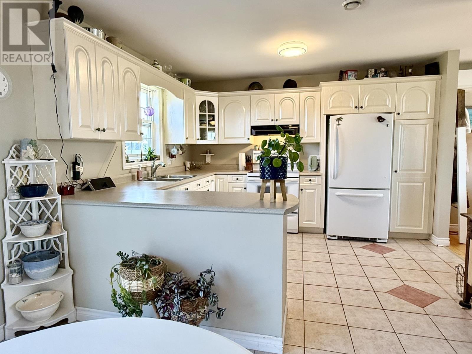 21 Fulton Drive, Cornwall, Prince Edward Island  C0A 1H8 - Photo 8 - 202514872