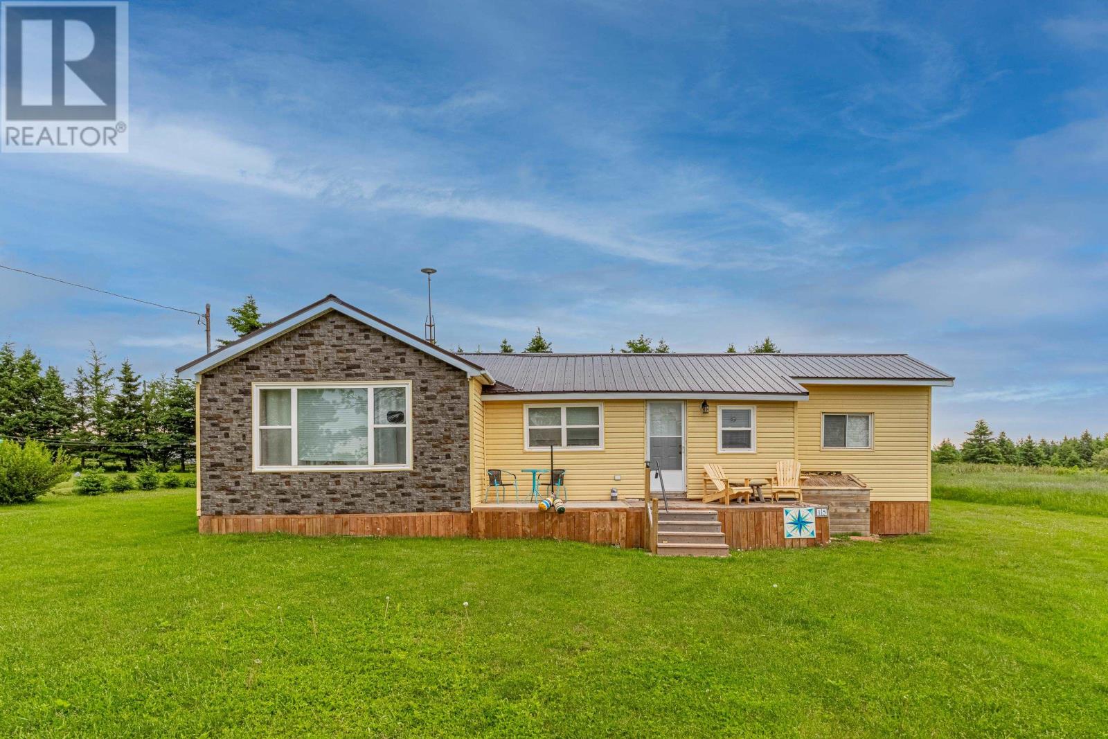 15 Linkview Crescent, Chelton, Prince Edward Island  C0B 1A0 - Photo 1 - 202514948