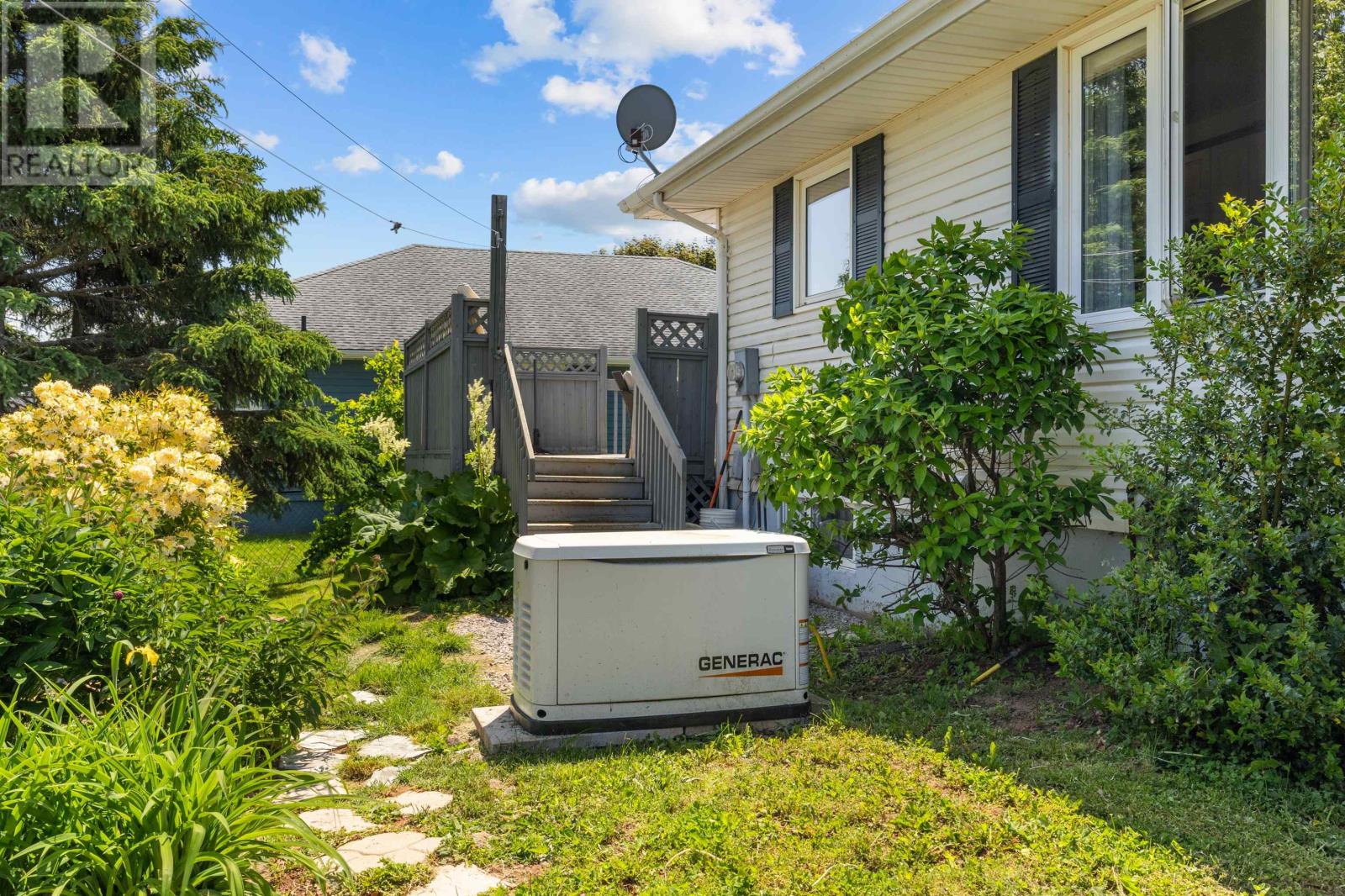 30 Maplewood Drive, Summerside, Prince Edward Island  C1N 5E6 - Photo 37 - 202515004