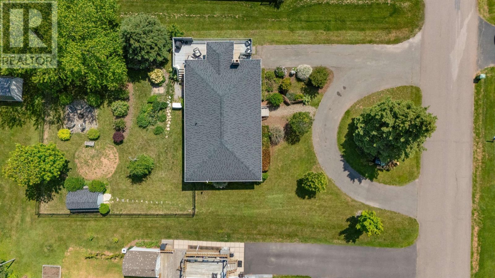 30 Maplewood Drive, Summerside, Prince Edward Island  C1N 5E6 - Photo 38 - 202515004