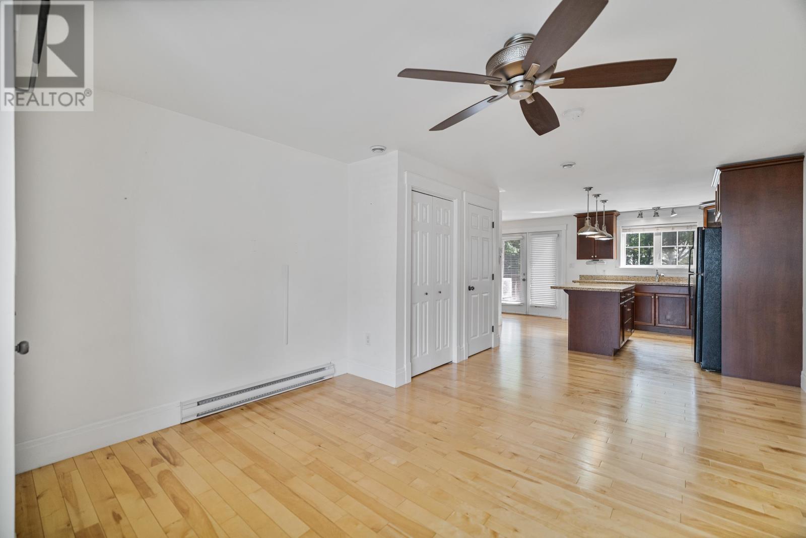 328 A Queen Street, Charlottetown, Prince Edward Island  C1A 4C3 - Photo 6 - 202515282