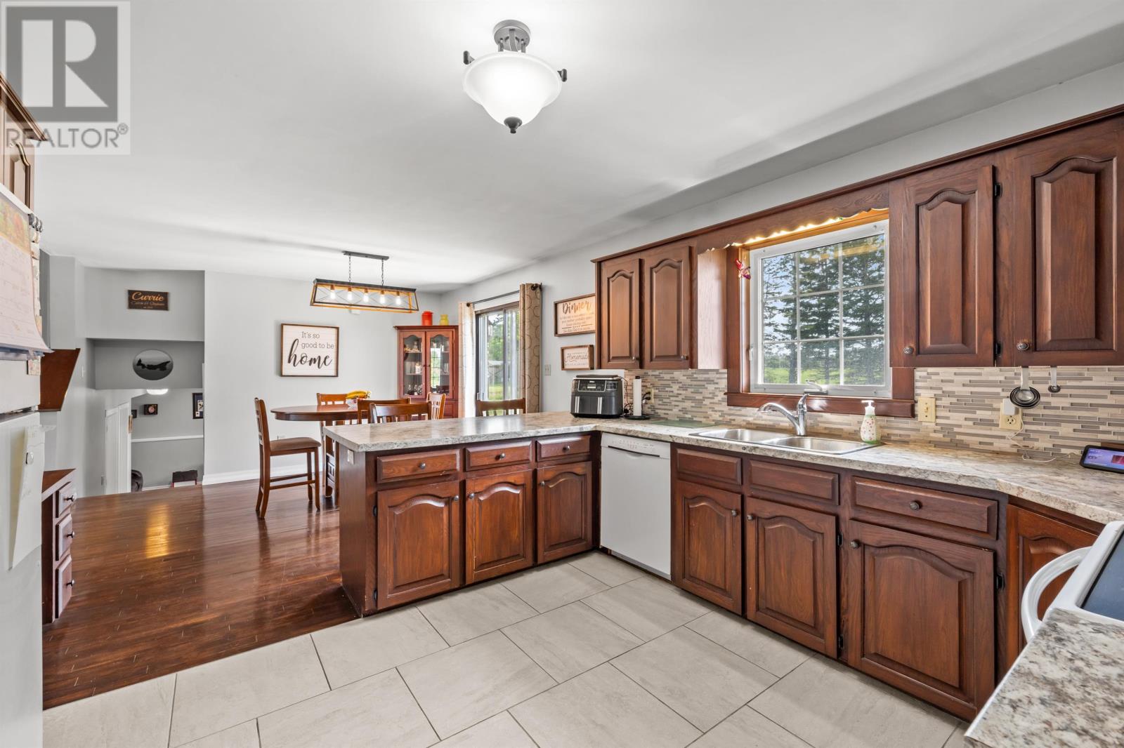 1363 Brackley Point Road, Harrington, Prince Edward Island  C1E 1R1 - Photo 6 - 202515462