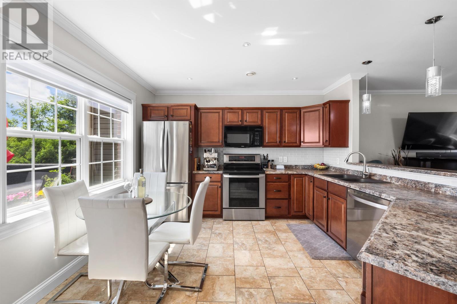 21 Cameron Heights Heights, Stratford, Prince Edward Island  C1B 0A8 - Photo 14 - 202515508