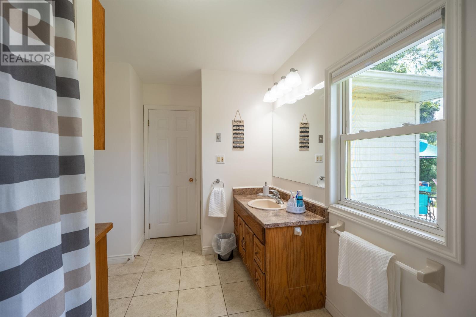 7 Donwood Drive, Charlottetown, Prince Edward Island  C1A 5L1 - Photo 15 - 202515540
