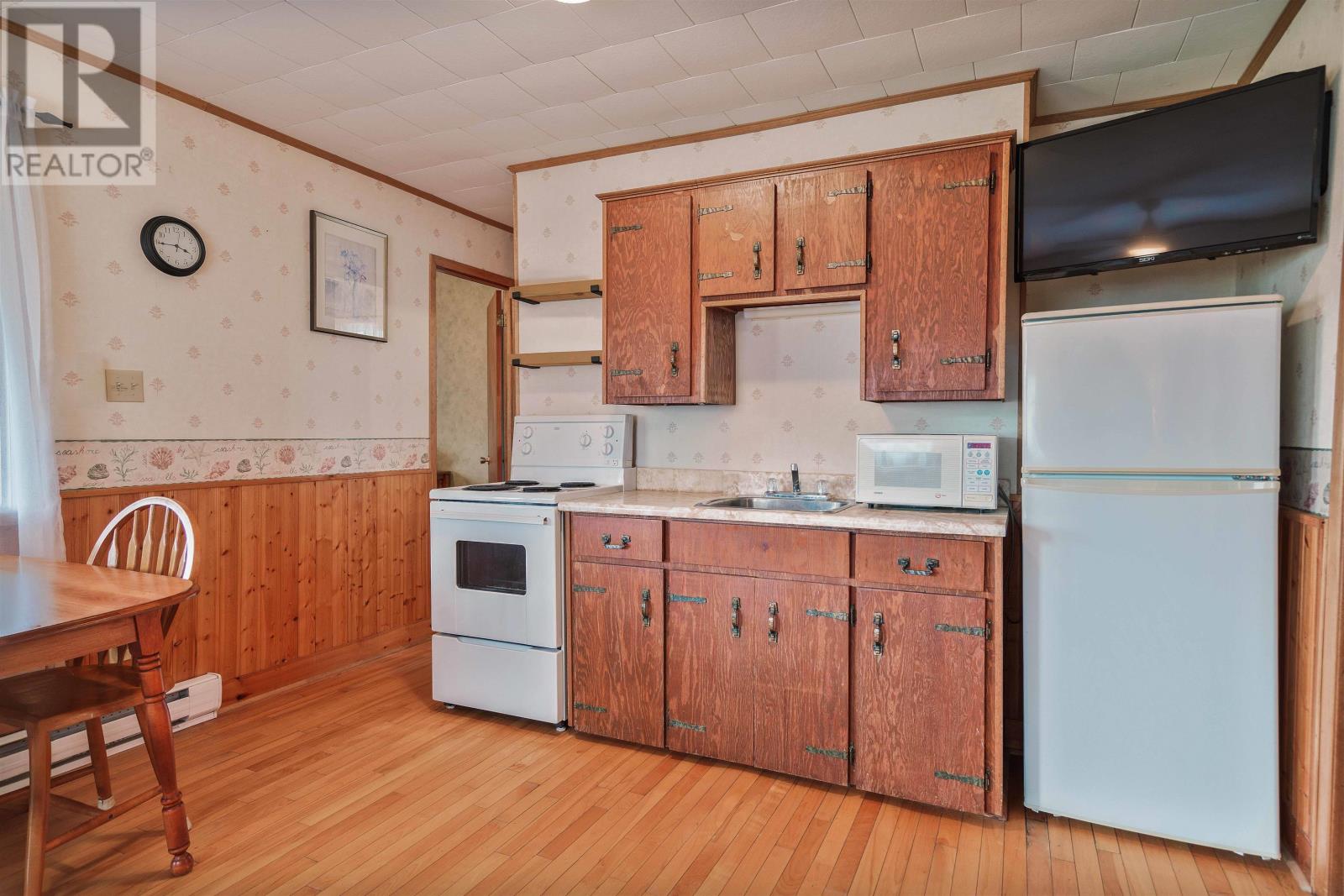 Cottage 7 237 Kayes Road, Deroma Waterfront Cottages, Georgetown Royalty, Prince Edward Island  C0A 1L0 - Photo 8 - 202515544