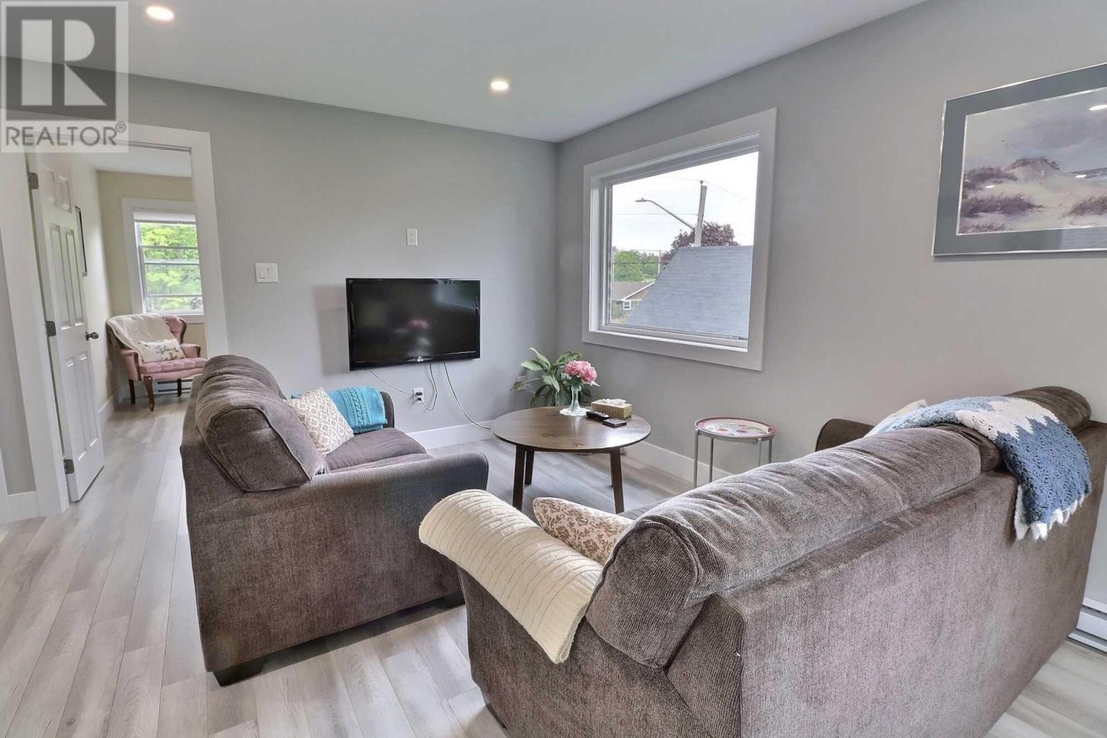 22 Maple Avenue, Charlottetown, Prince Edward Island  C1A 6E1 - Photo 9 - 202515584