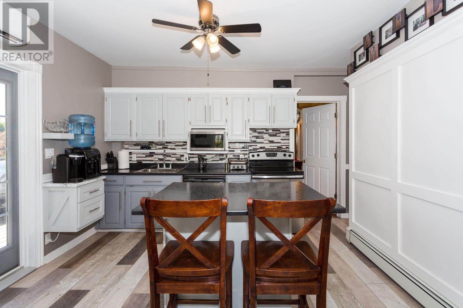 65 Douglas Street, Charlottetown, Prince Edward Island  C1A 2J4 - Photo 10 - 202515674