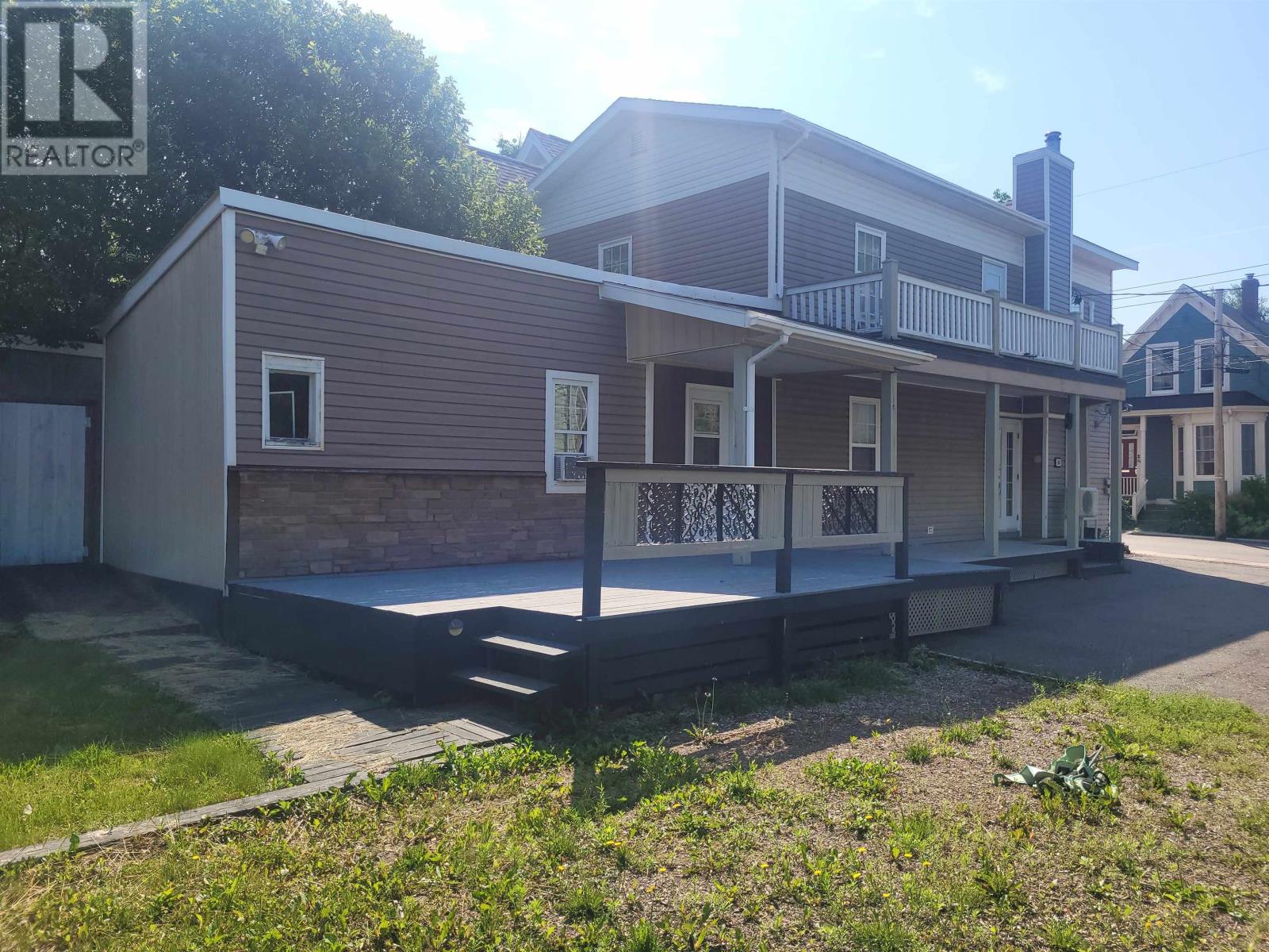 65 Douglas Street, Charlottetown, Prince Edward Island  C1A 2J4 - Photo 4 - 202515674