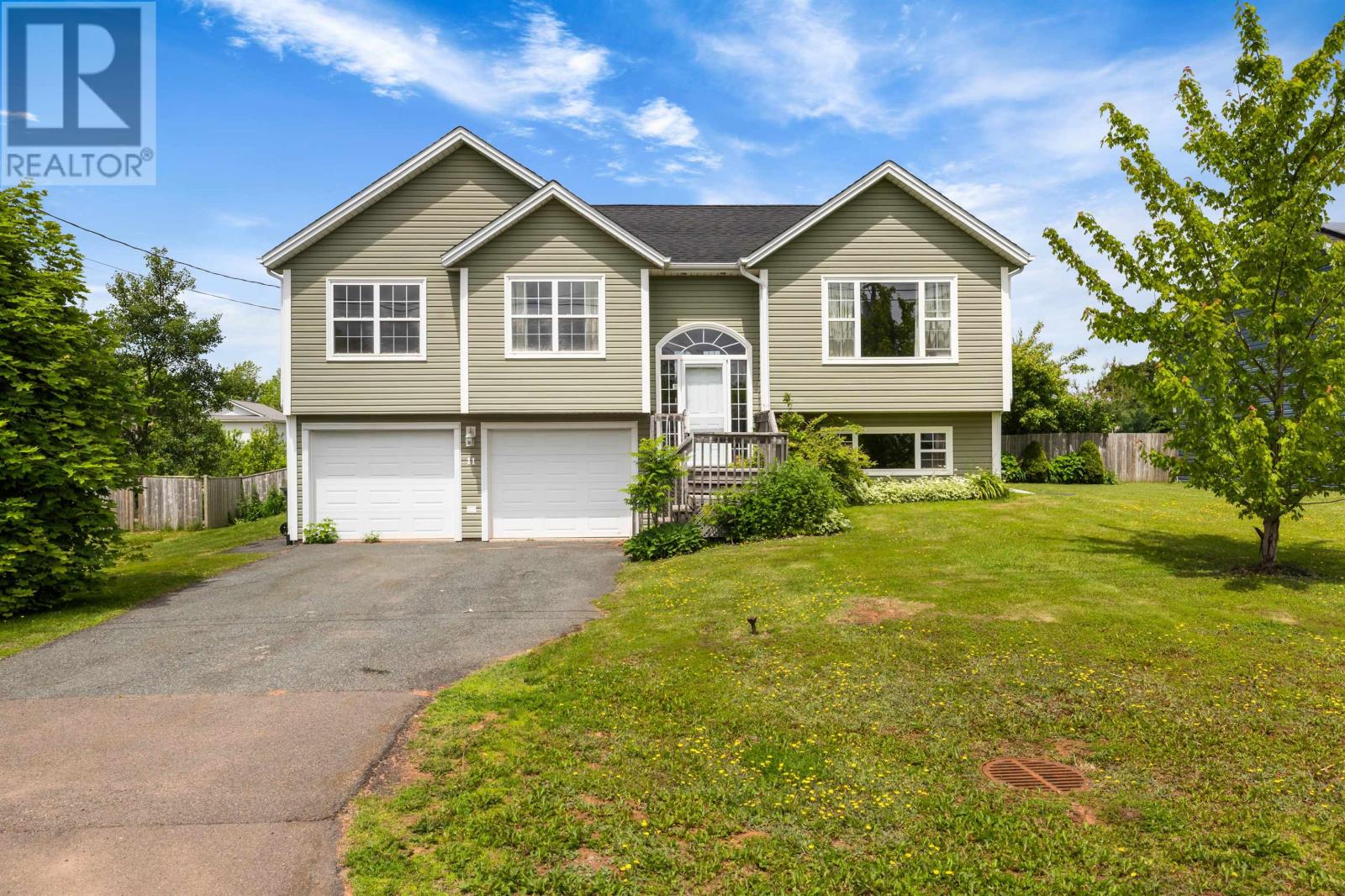 11 Parent Street, Charlottetown, Prince Edward Island  C1C 1R3 - Photo 1 - 202515702