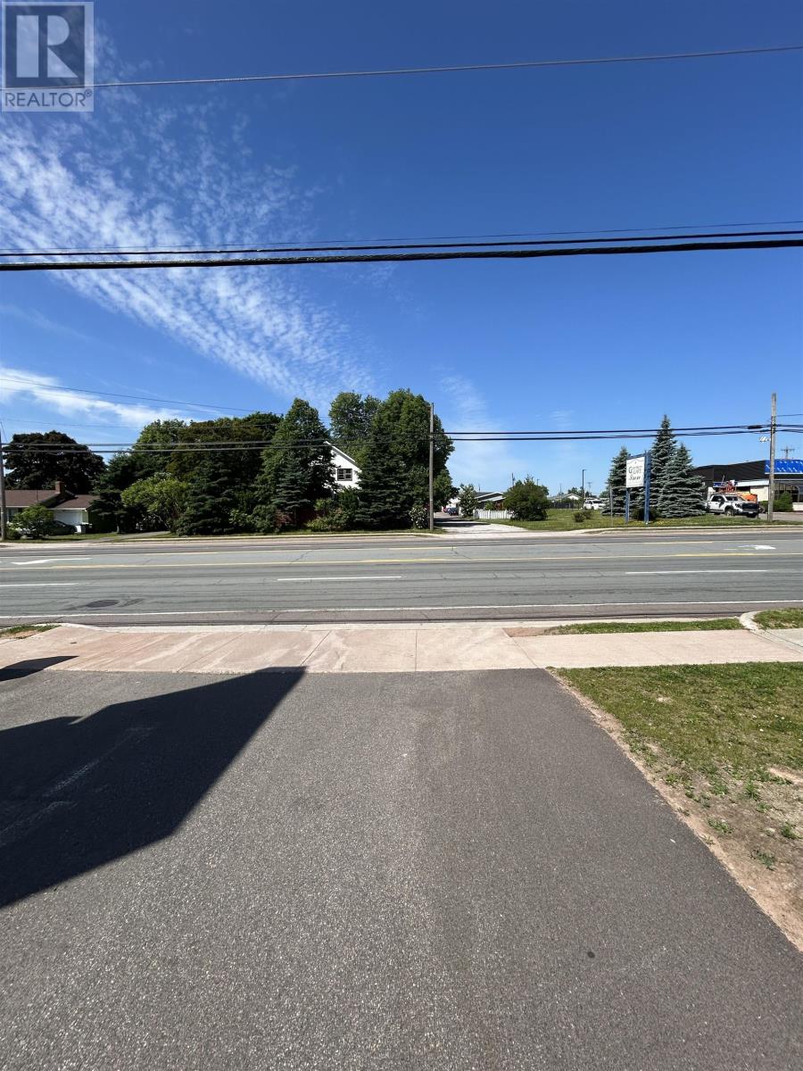 629 University Avenue, Charlottetown, Prince Edward Island  C1E 1E5 - Photo 3 - 202515715