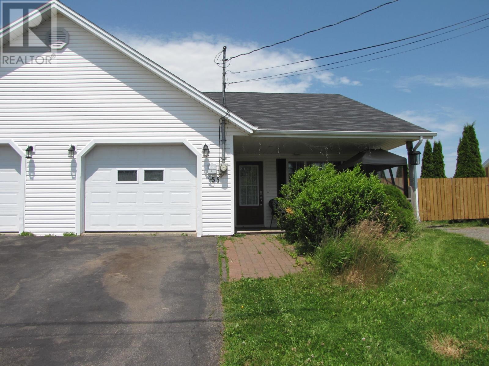 55 Lowther Drive, Cornwall, Prince Edward Island  C0A 1H0 - Photo 1 - 202515724