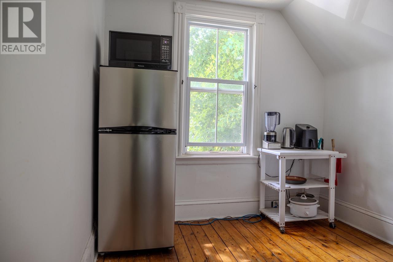 42 Upper Hillsborough Street, Charlottetown, Prince Edward Island  C1A 4X3 - Photo 11 - 202515752