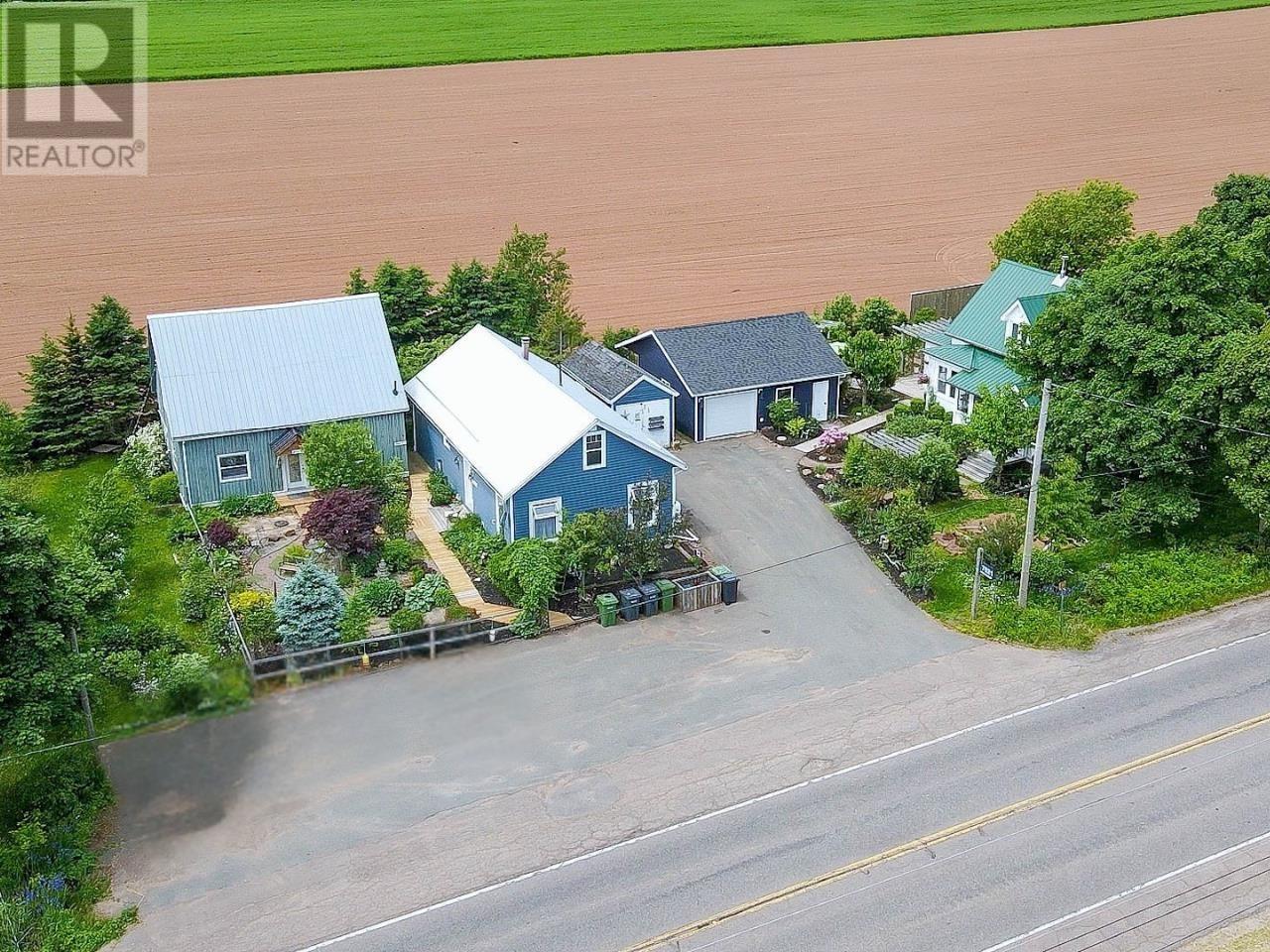 7517-7521 Trans Canada Highway, Vernon Bridge, Prince Edward Island  C0E 2E0 - Photo 1 - 202515756