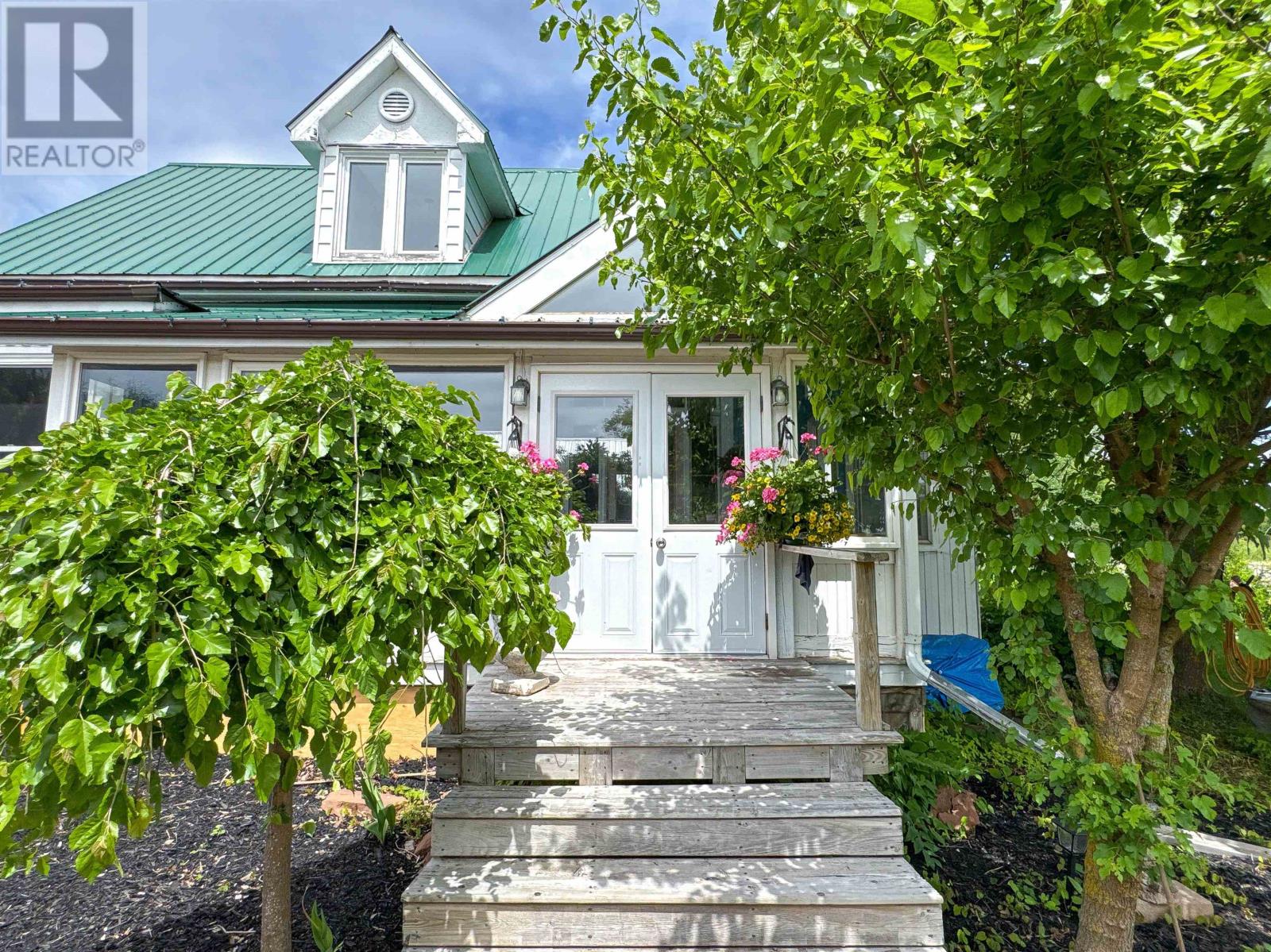 7517-7521 Trans Canada Highway, Vernon Bridge, Prince Edward Island  C0E 2E0 - Photo 4 - 202515756