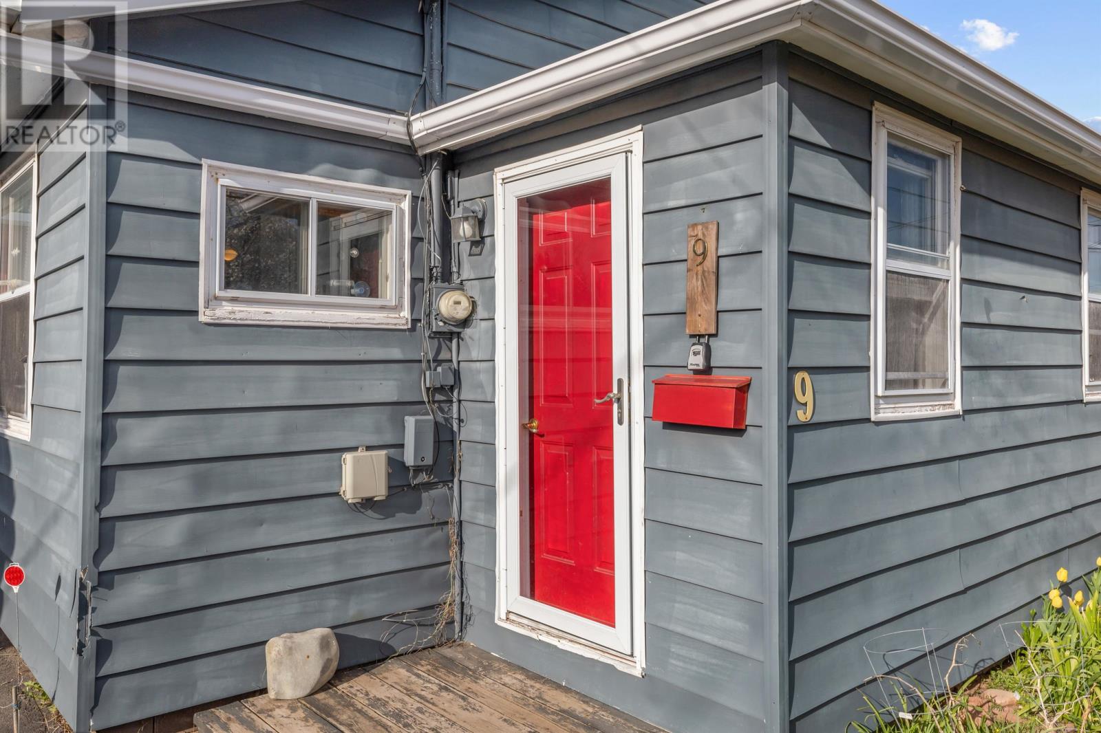 9 Beach Street, Charlottetown, Prince Edward Island  C1A 5G5 - Photo 16 - 202515791