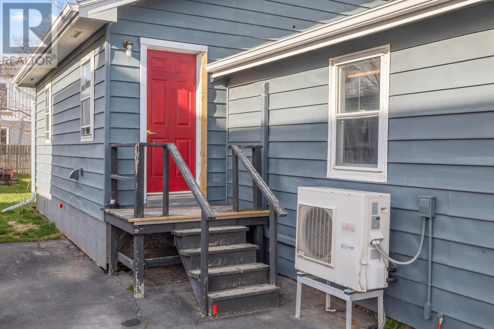 9 Beach Street, Charlottetown, Prince Edward Island  C1A 5G5 - Photo 17 - 202515791