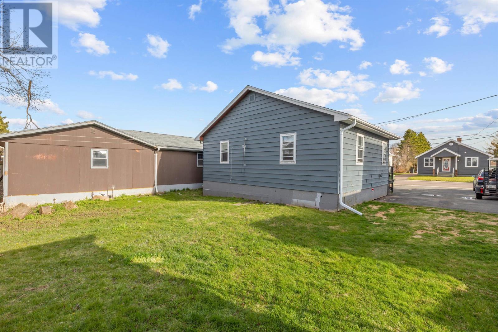 9 Beach Street, Charlottetown, Prince Edward Island  C1A 5G5 - Photo 19 - 202515791