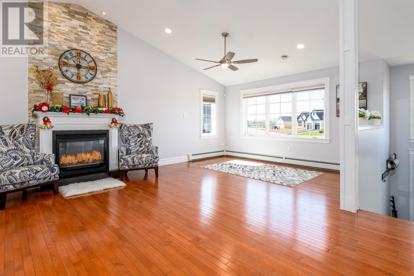 18 Madison Avenue, Charlottetown, Prince Edward Island  C1A 9R7 - Photo 9 - 202515866