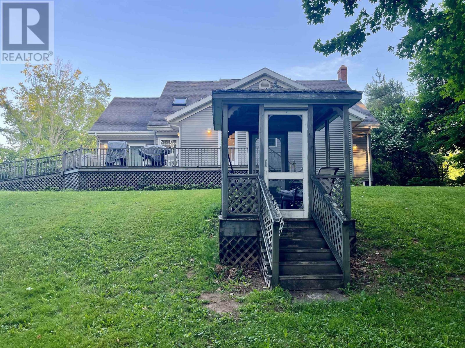 228 Willow Street, Montague, Prince Edward Island  C0A 1R0 - Photo 37 - 202516011