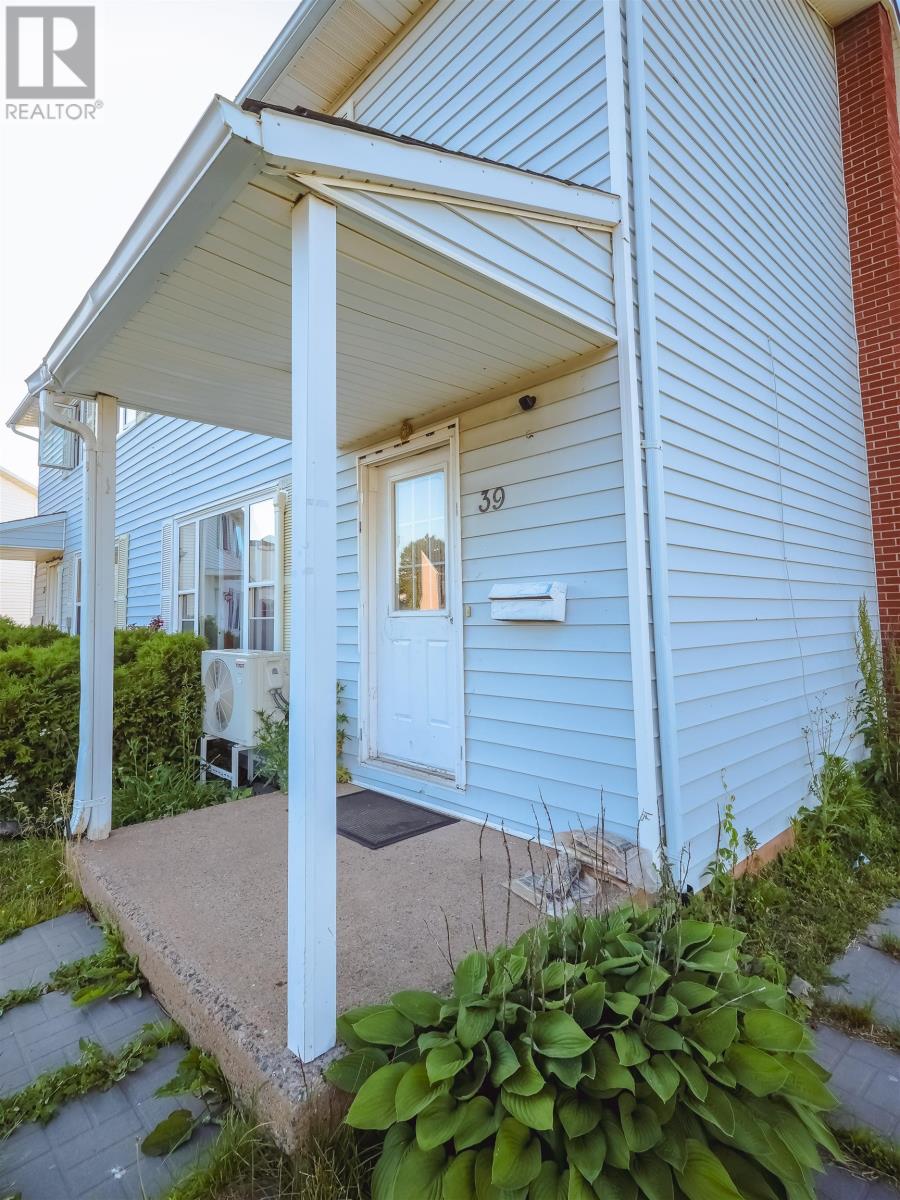 39 Rankin Court, Charlottetown, Prince Edward Island  C1A 8T2 - Photo 5 - 202516014
