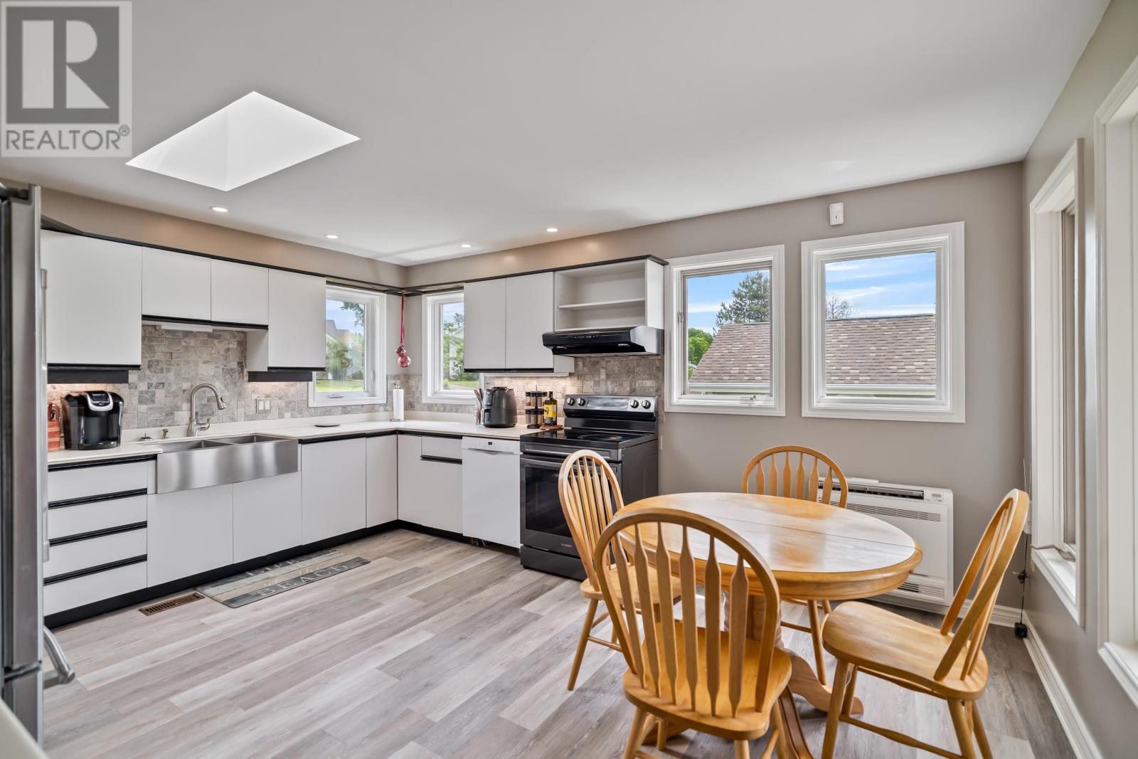 30 Brittany Drive, Brighton, Prince Edward Island  C1A 8W8 - Photo 13 - 202516151