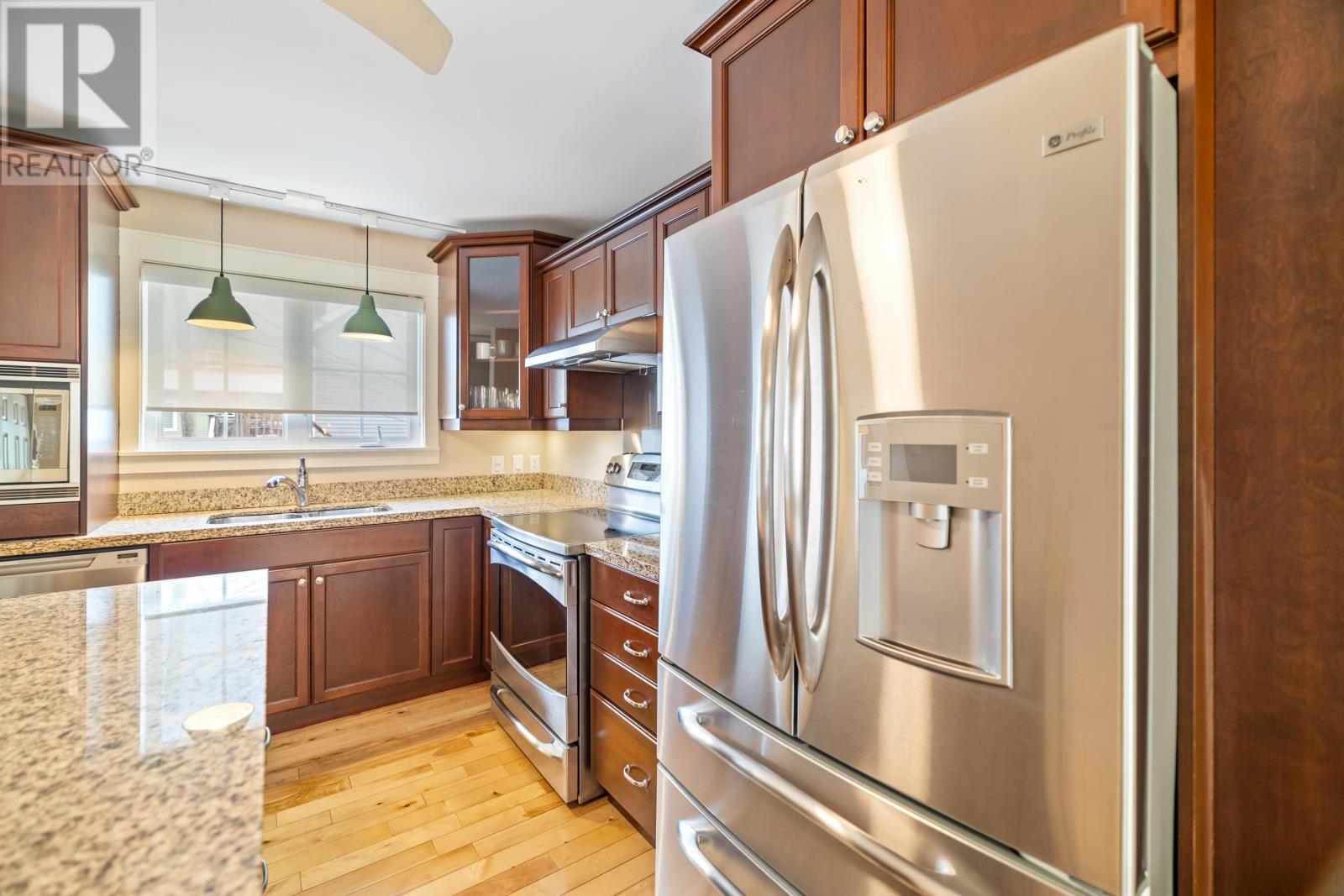 320b Queen Street, Charlottetown, Prince Edward Island  C1A 4C3 - Photo 13 - 202516226