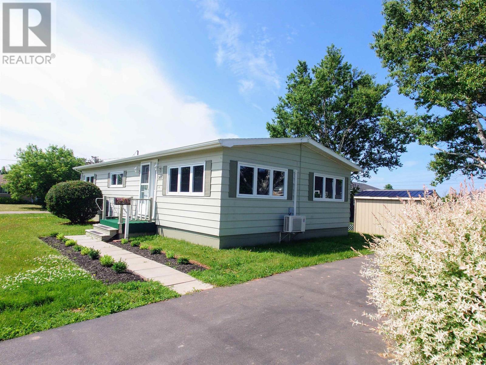 340 Macewen Road, Summerside, Prince Edward Island  C1N 4K9 - Photo 3 - 202516243