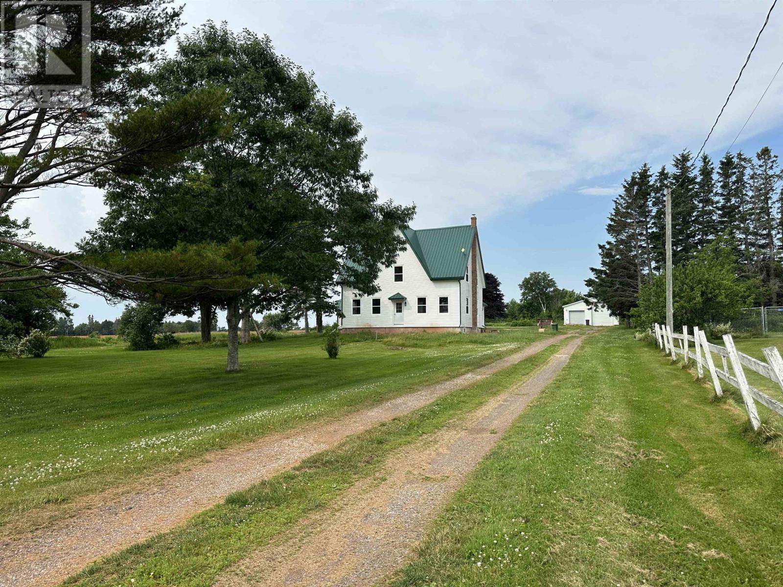 505 York Point Road, Cornwall, Prince Edward Island  C0A 5O8 - Photo 1 - 202516431