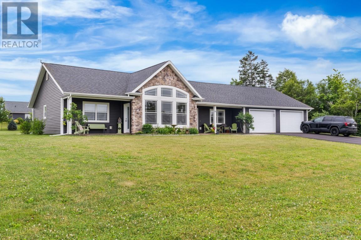 21 Luke Street, Fairview, Prince Edward Island  C0A 1H0 - Photo 1 - 202516461
