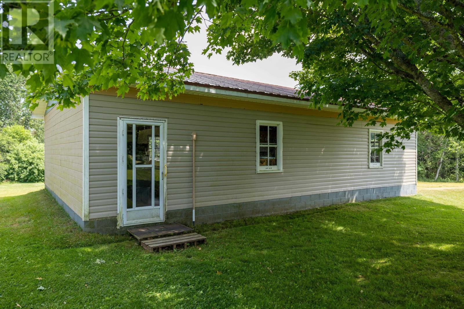2464 Peters Road, Rte 324, Alliston, Prince Edward Island  C0A 1R0 - Photo 38 - 202516524
