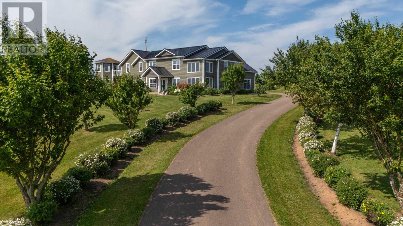1711 New Glasgow Road, Hunter River, Prince Edward Island  C0A 1N0 - Photo 3 - 202516533